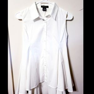 Adorable Collared White Top